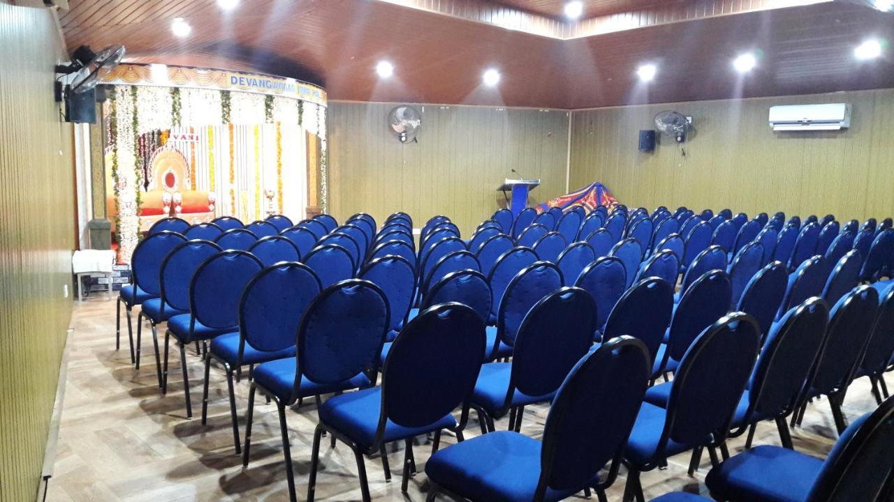 Devanganam Residency Hotel Guruvāyūr Esterno foto