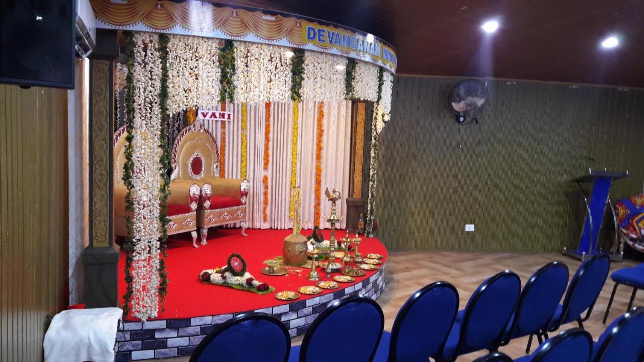 Devanganam Residency Hotel Guruvāyūr Esterno foto
