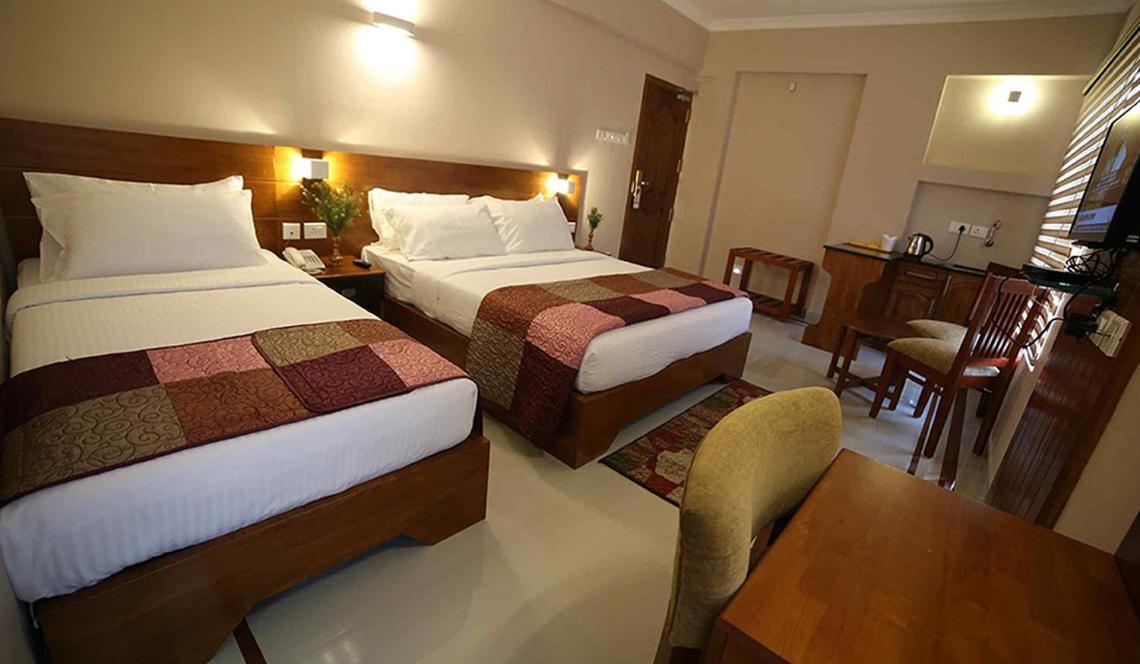 Devanganam Residency Hotel Guruvāyūr Esterno foto